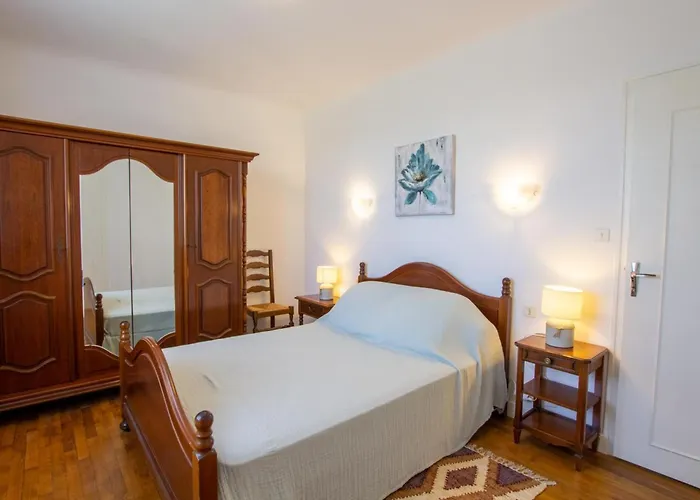 Prázdninový dům Charmante Maison A Avec Parking, Proche Sarlat - Fr-1-616-357 *